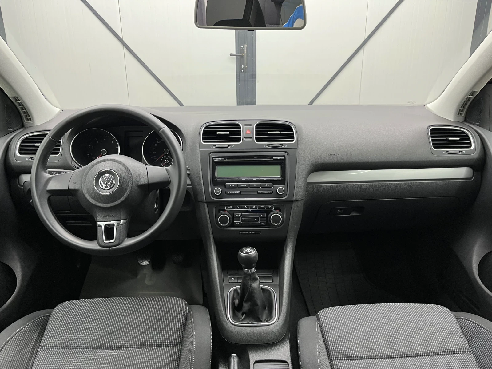 VW Golf, снимка 10 - Автомобили и джипове - 55232289