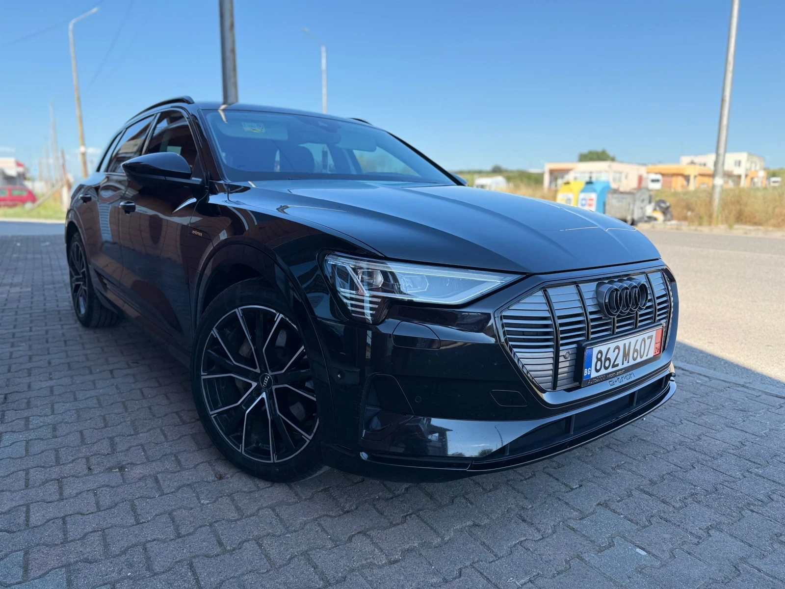 Audi E-Tron E-TRON Q8, EDITION1, DISTRONIC, PANO, KAMERA, снимка 8 - Автомобили и джипове - 55594028