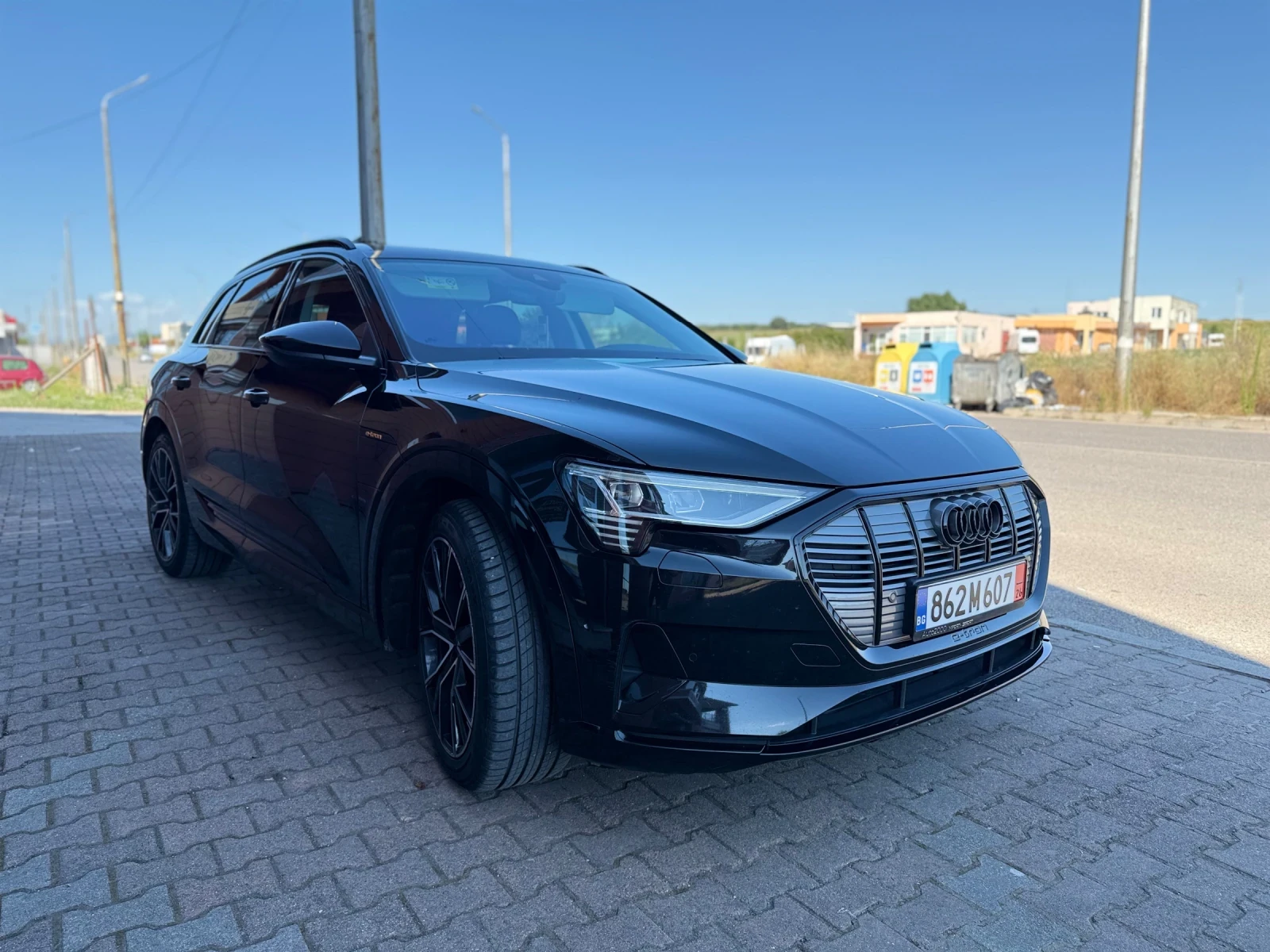 Audi E-Tron E-TRON Q8, EDITION1, DISTRONIC, PANO, KAMERA, снимка 4 - Автомобили и джипове - 55594028