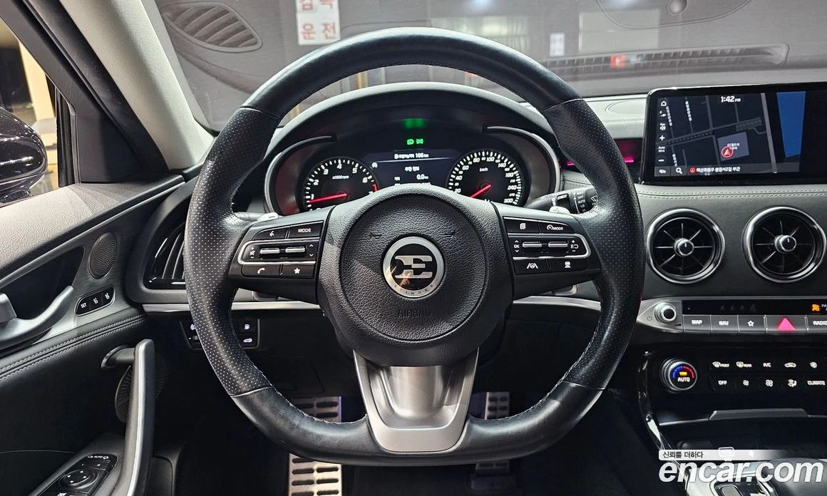 Kia Stinger 2.5 Masters, снимка 13 - Автомобили и джипове - 55676741