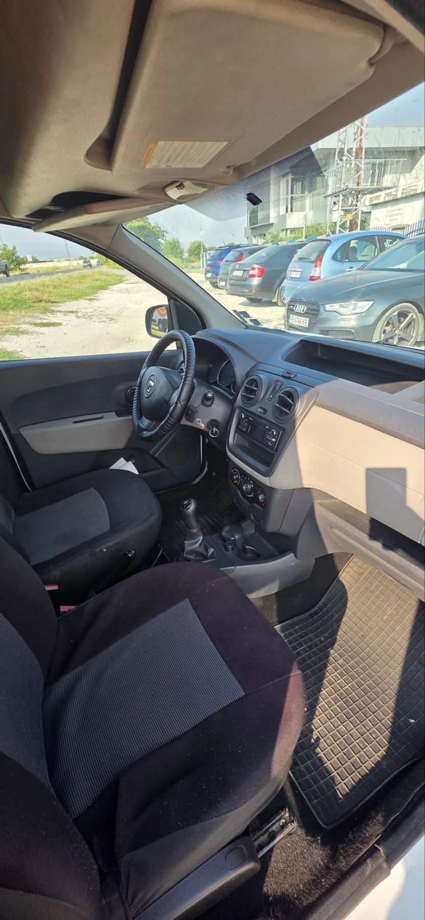 Dacia Dokker 1.5 d, снимка 6 - Автомобили и джипове - 55783630