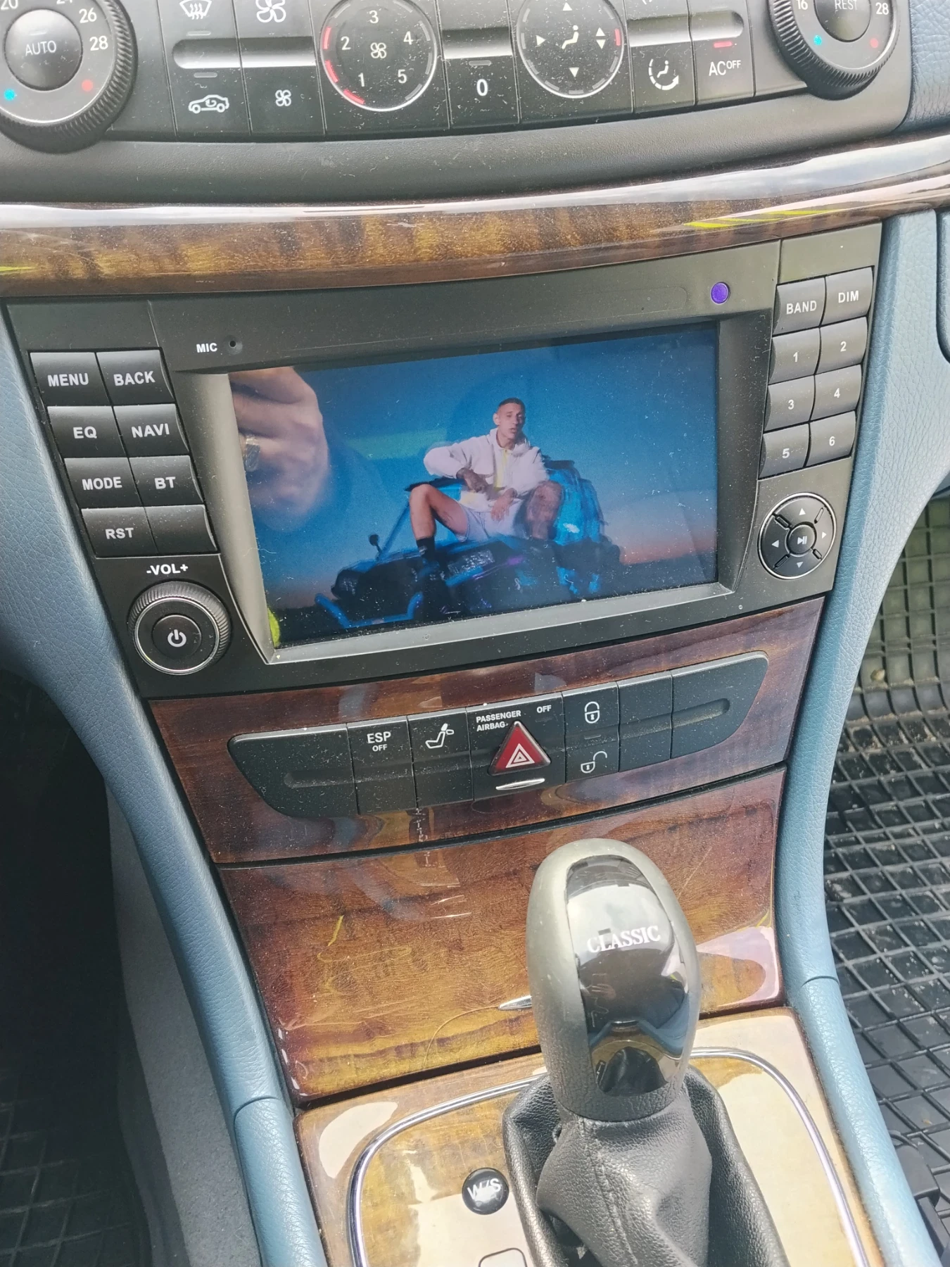 Mercedes-Benz 220 | Mobile.bg � ����������� 12