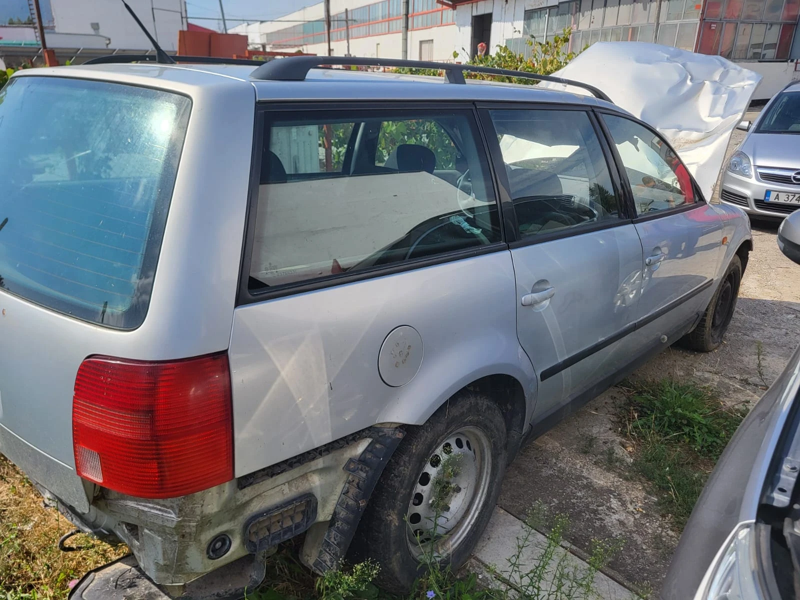 VW Passat, снимка 5 - Автомобили и джипове - 56177169