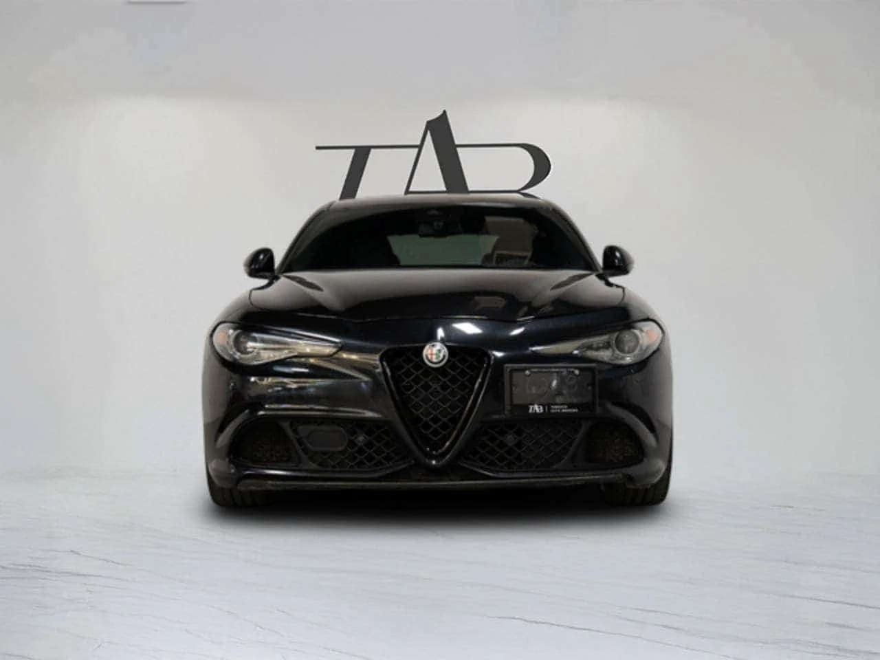 Alfa Romeo Giulia 2.9 V6 Bi Turbo QUADRIFOGLIO | CARBON TRIM  CARFAX | Mobile.bg � ����������� 5