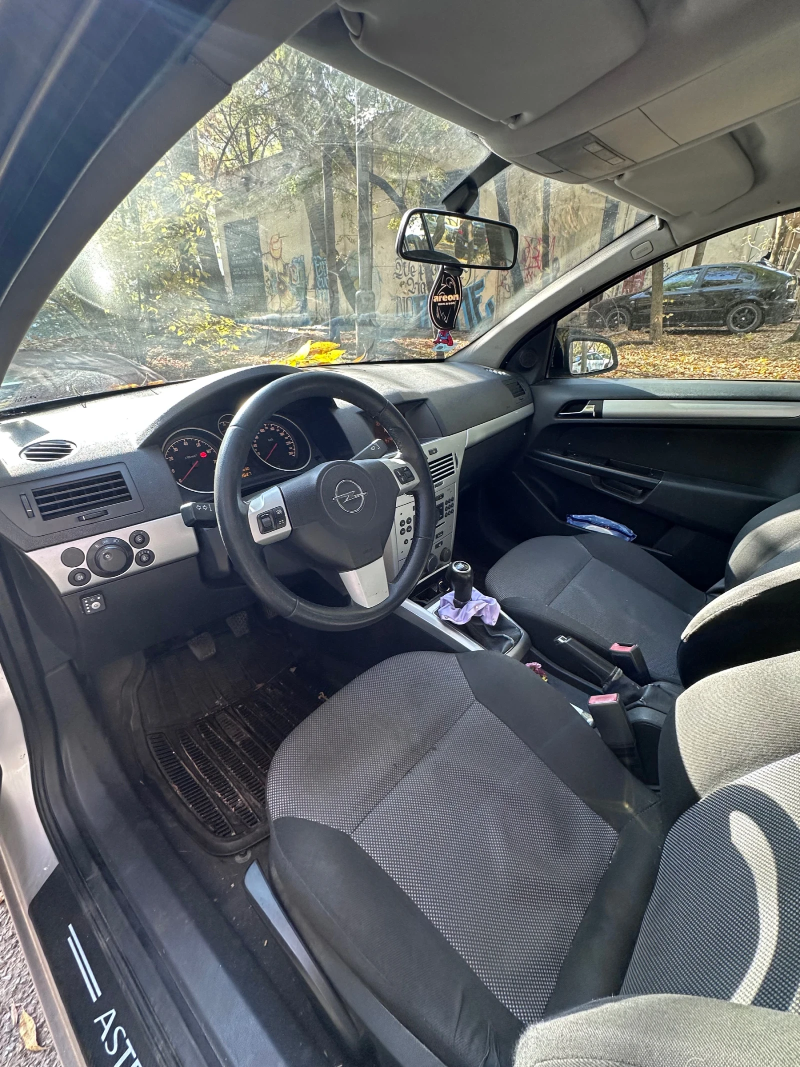 Opel Astra, снимка 5 - Автомобили и джипове - 56642531