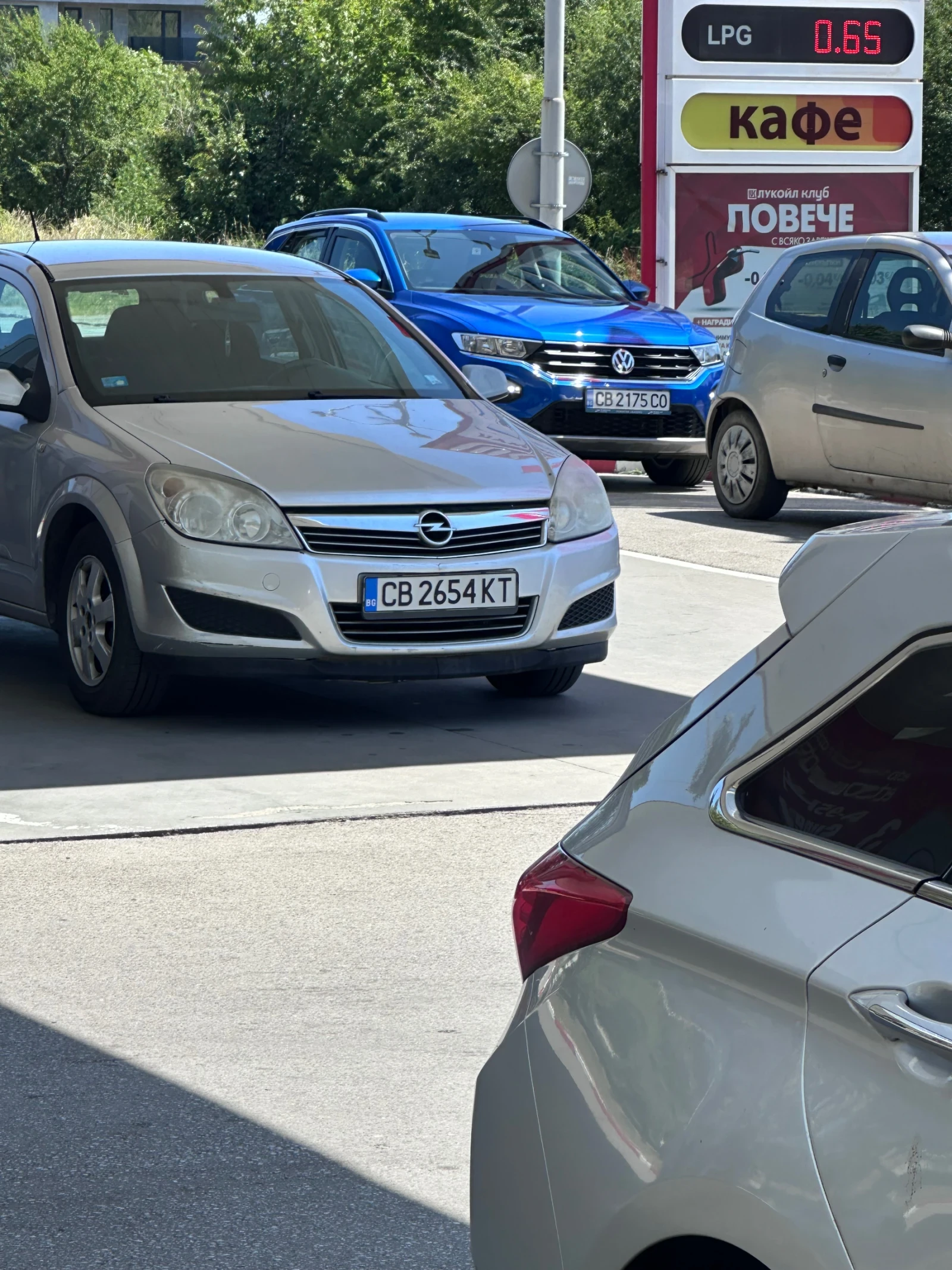 Opel Astra, снимка 4 - Автомобили и джипове - 56642531