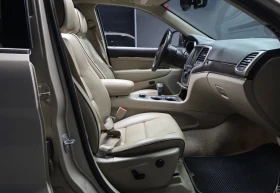 Jeep Grand cherokee OVERLAND* КОЖА* ПОДГРЕВ* ОБДУХВАНЕ* КАМЕРА* НАВИ* , снимка 13