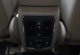 Jeep Grand cherokee OVERLAND* КОЖА* ПОДГРЕВ* ОБДУХВАНЕ* КАМЕРА* НАВИ*  | Auto.bg — изображение 17