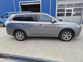 Mitsubishi Outlander 2.0 бензин 120к.с внос италия4x4 - 9299 € / 18187.26 лв. - 69364912 3