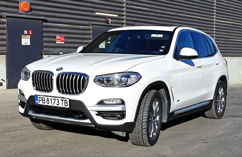 BMW X3 Xdrive 3.0i, снимка 2 - Автомобили и джипове - 47480650