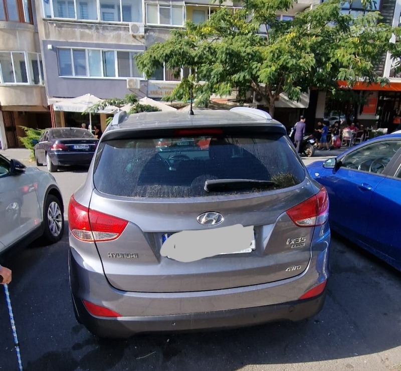 Hyundai IX35, снимка 3 - Автомобили и джипове - 45727987