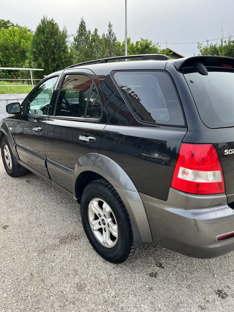 Kia Sorento, снимка 2 - Автомобили и джипове - 47501633