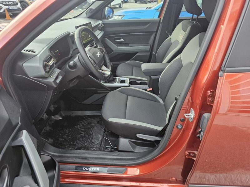 Dacia Duster 1.0 TCe 100 LPG, снимка 14 - Автомобили и джипове - 53196057