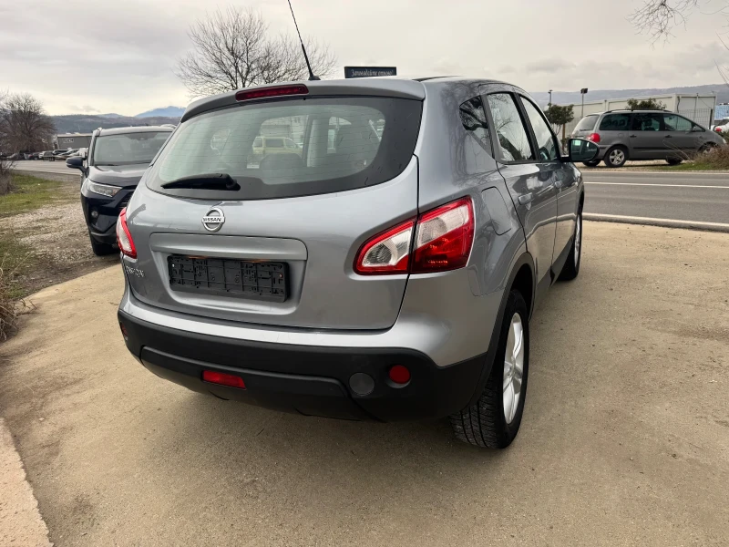 Nissan Qashqai 1.6 16 v Avtomatik , снимка 4 - Автомобили и джипове - 53383401