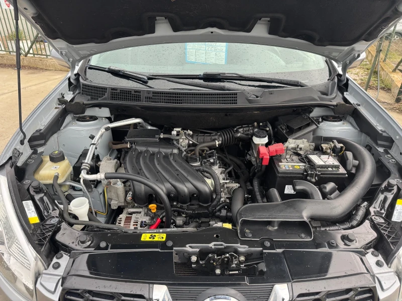 Nissan Qashqai 1.6 16 v Avtomatik , снимка 14 - Автомобили и джипове - 53383401