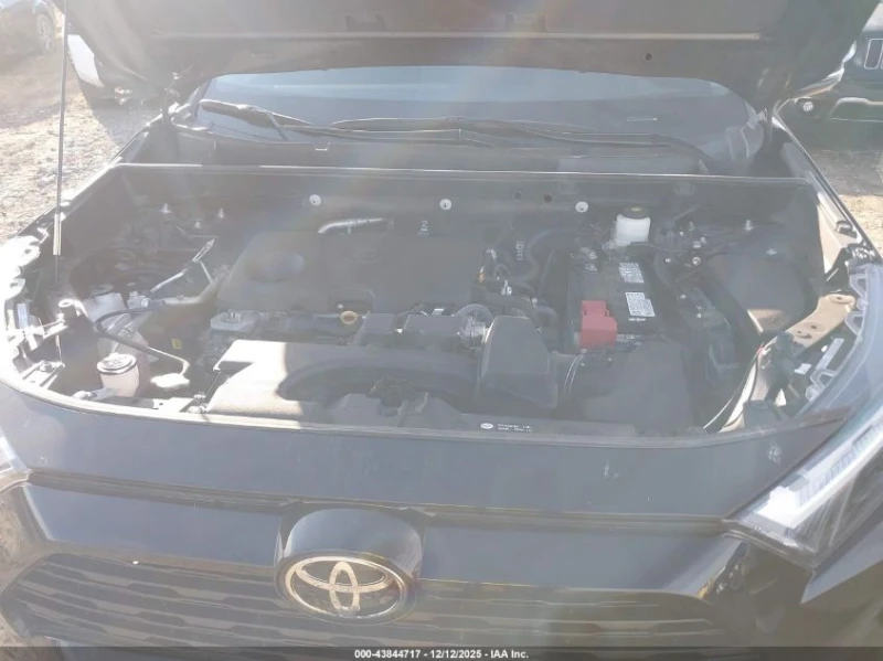 Toyota Rav4 2.5L I-4 DI, DOHC, VVT, 203HP Front Wheel Drive, снимка 15 - Автомобили и джипове - 53562219