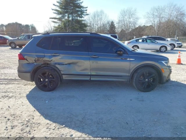 VW Tiguan * RLINE* ПАНО* KEYLESS* КОЖА* ПOДГРЕВ* , снимка 7 - Автомобили и джипове - 54029440