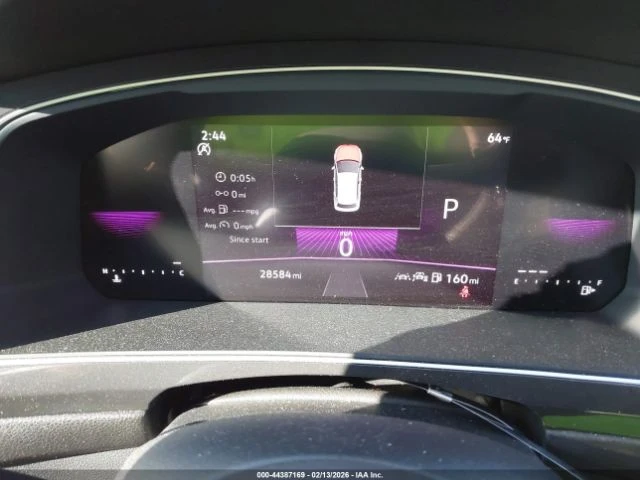 VW Tiguan * RLINE* ПАНО* KEYLESS* КОЖА* ПOДГРЕВ* , снимка 11 - Автомобили и джипове - 54029440