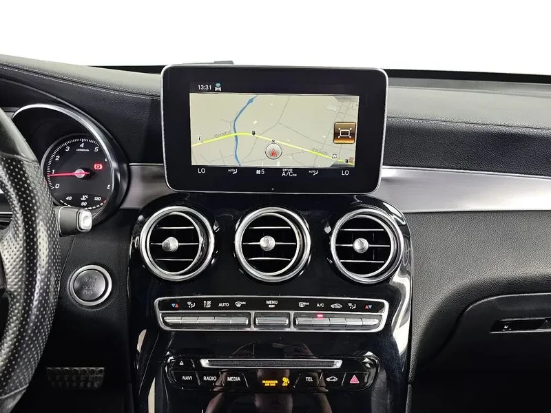Mercedes-Benz GLC 300 4Matic Amg Line, снимка 14 - Автомобили и джипове - 55799826