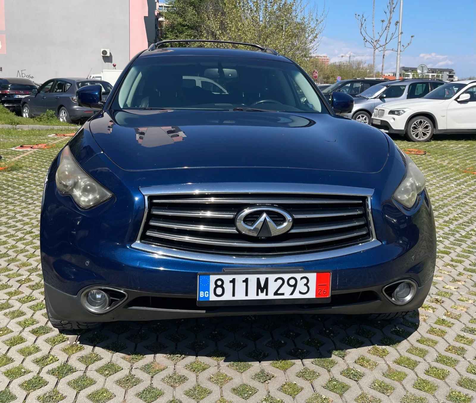 Infiniti Fx 35, снимка 2 - Автомобили и джипове - 54246027