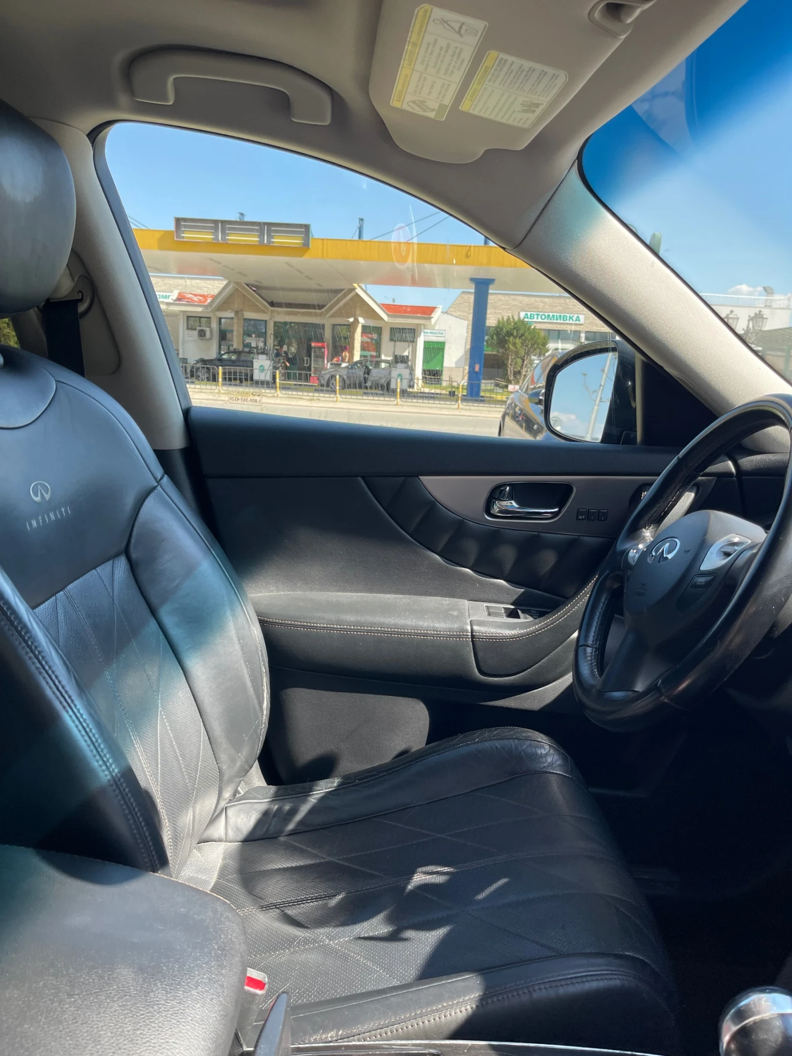 Infiniti Fx 35, снимка 12 - Автомобили и джипове - 54246027