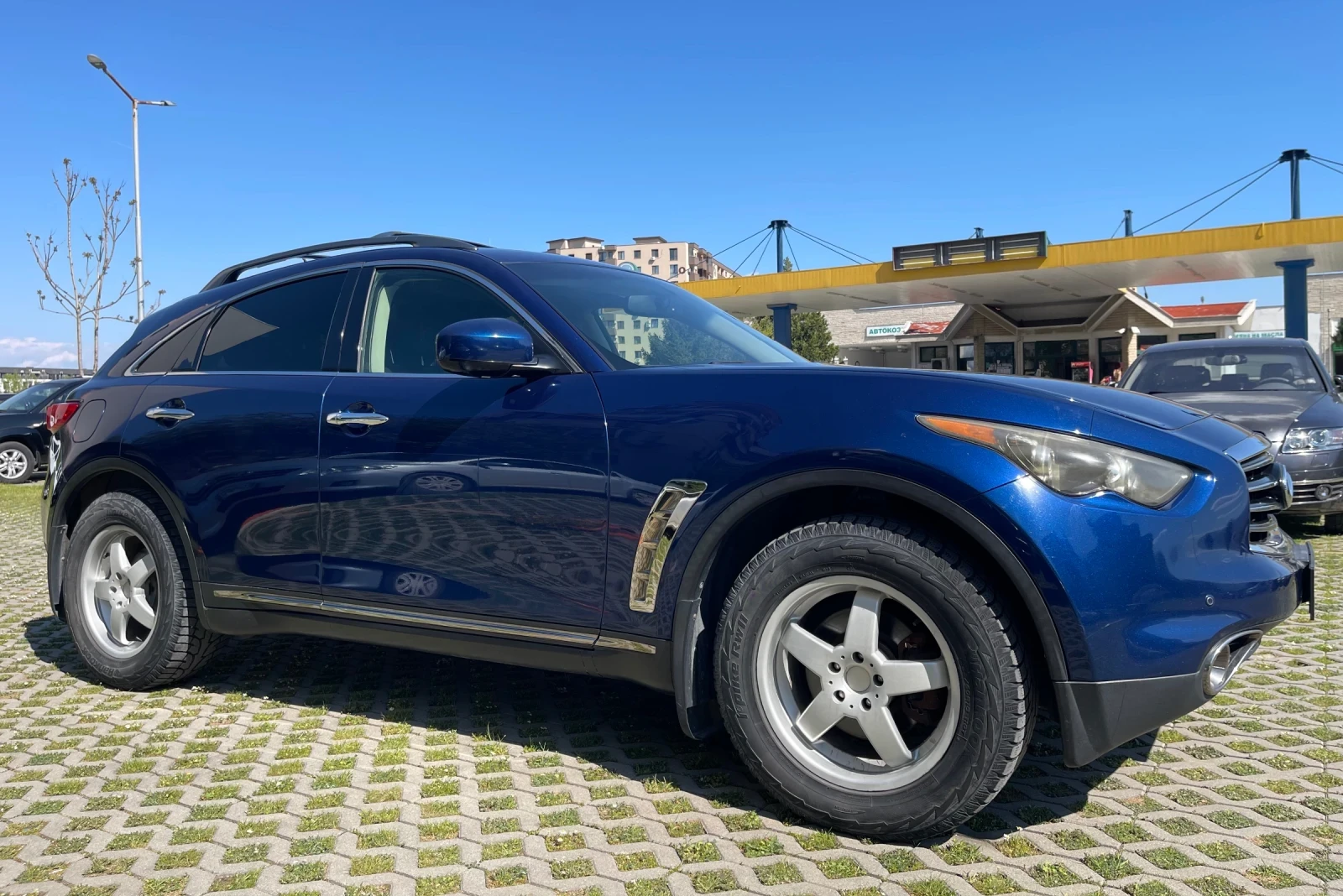 Infiniti Fx 35, снимка 9 - Автомобили и джипове - 54246027