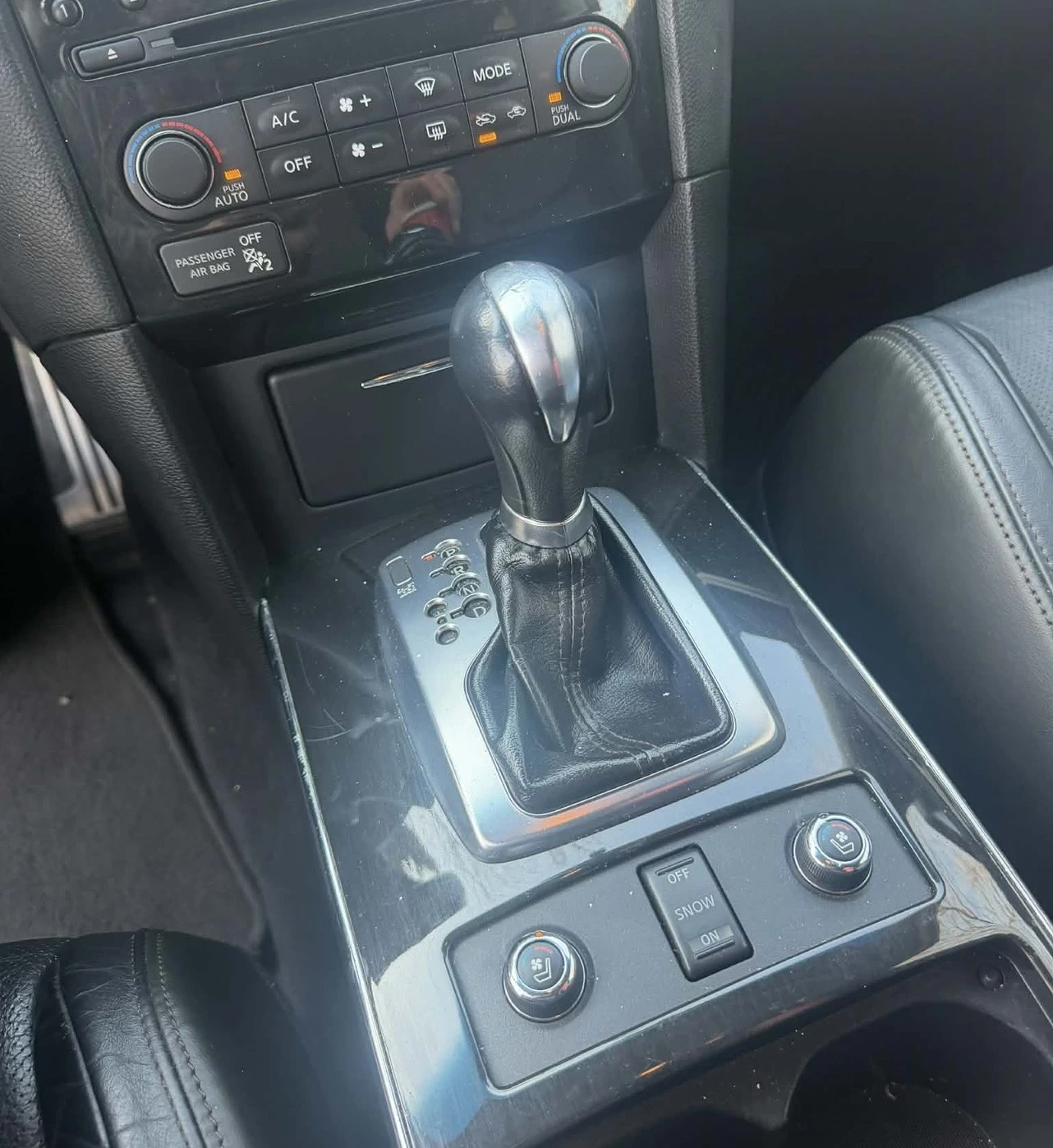 Infiniti Fx 35, снимка 13 - Автомобили и джипове - 54246027