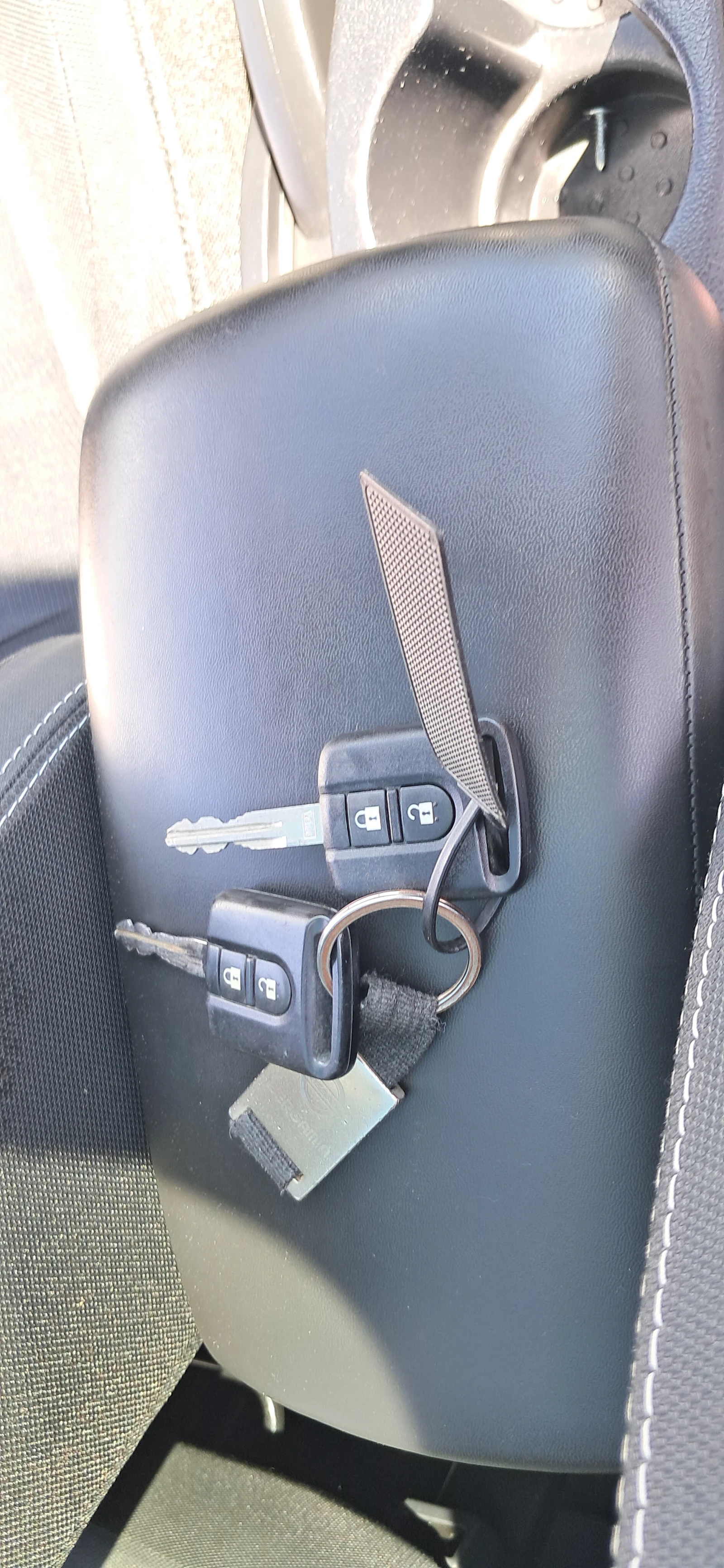 Nissan Qashqai 1.5 dci  7������ | Mobile.bg � ����������� 15