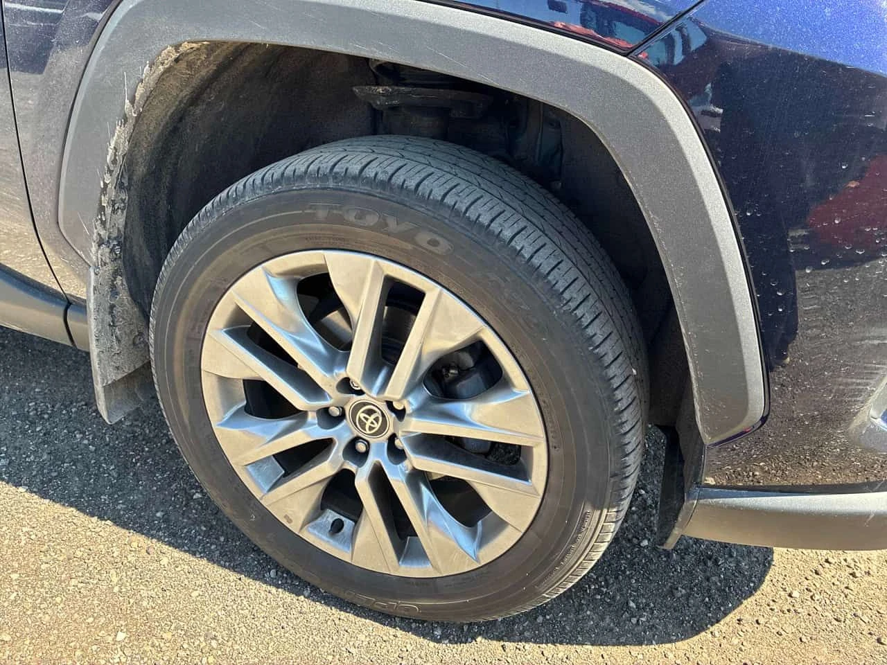 Toyota Rav4 XLE | CARFAX | АВТОКРЕДИТ БЕЗ ПЪРВОНАЧАЛНА ВНОСКА, снимка 6 - Автомобили и джипове - 55598525