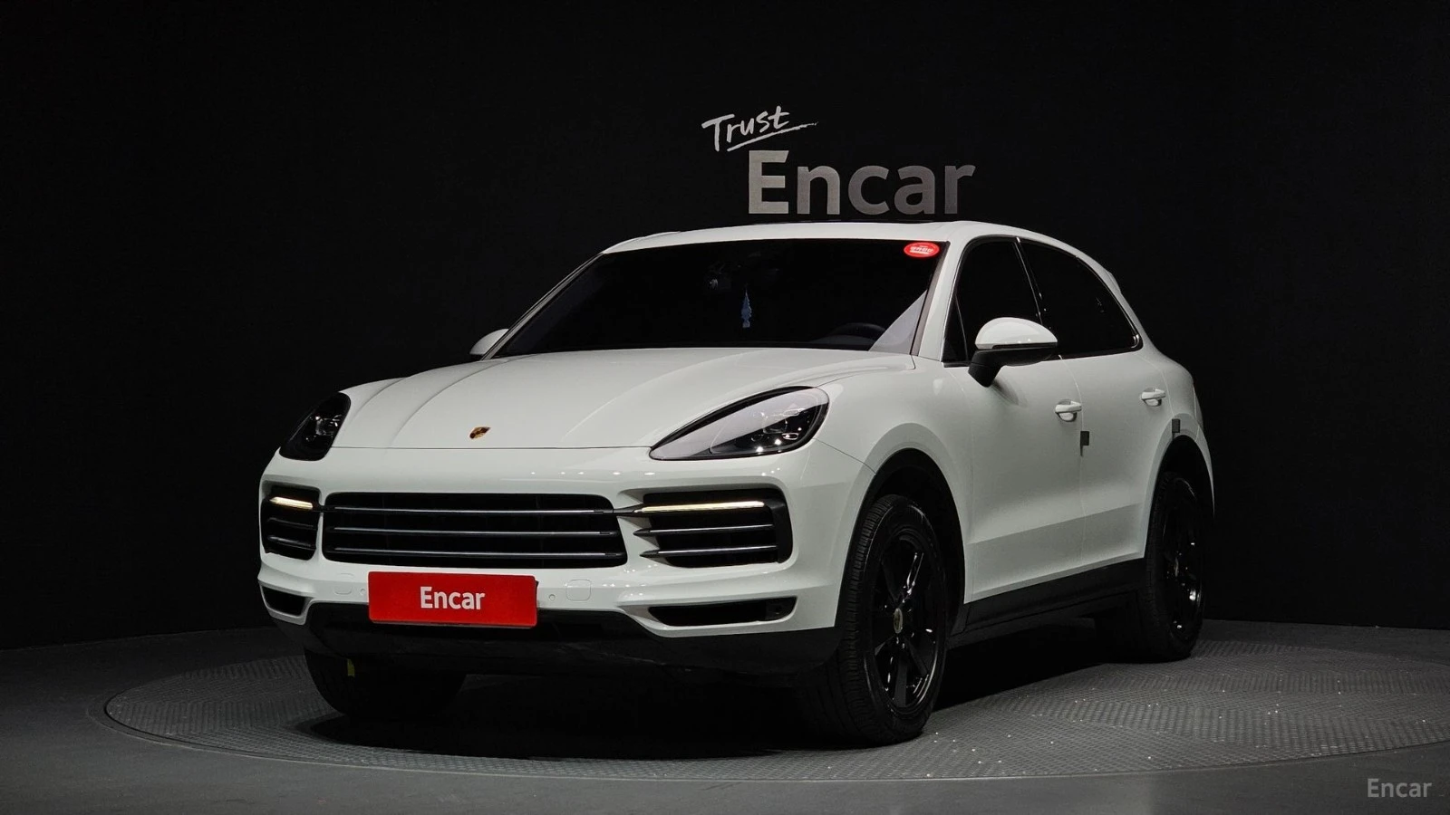Porsche Cayenne 3.0* КОЖА* ОБДУХВ* НАВИ* ПАНО* АВТОКРЕДИТ