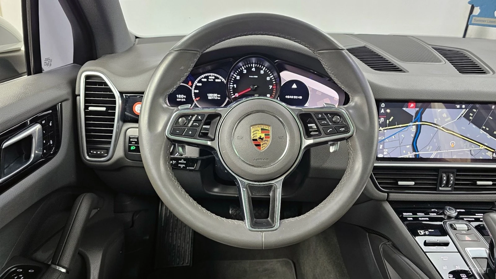 Porsche Cayenne 3.0* КОЖА* ОБДУХВ* НАВИ* ПАНО* АВТОКРЕДИТ, снимка 12 - Автомобили и джипове - 55661959