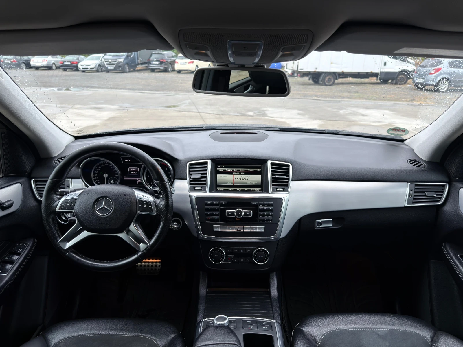 Mercedes-Benz ML 350 Сменени вериги , снимка 12 - Автомобили и джипове - 55936822