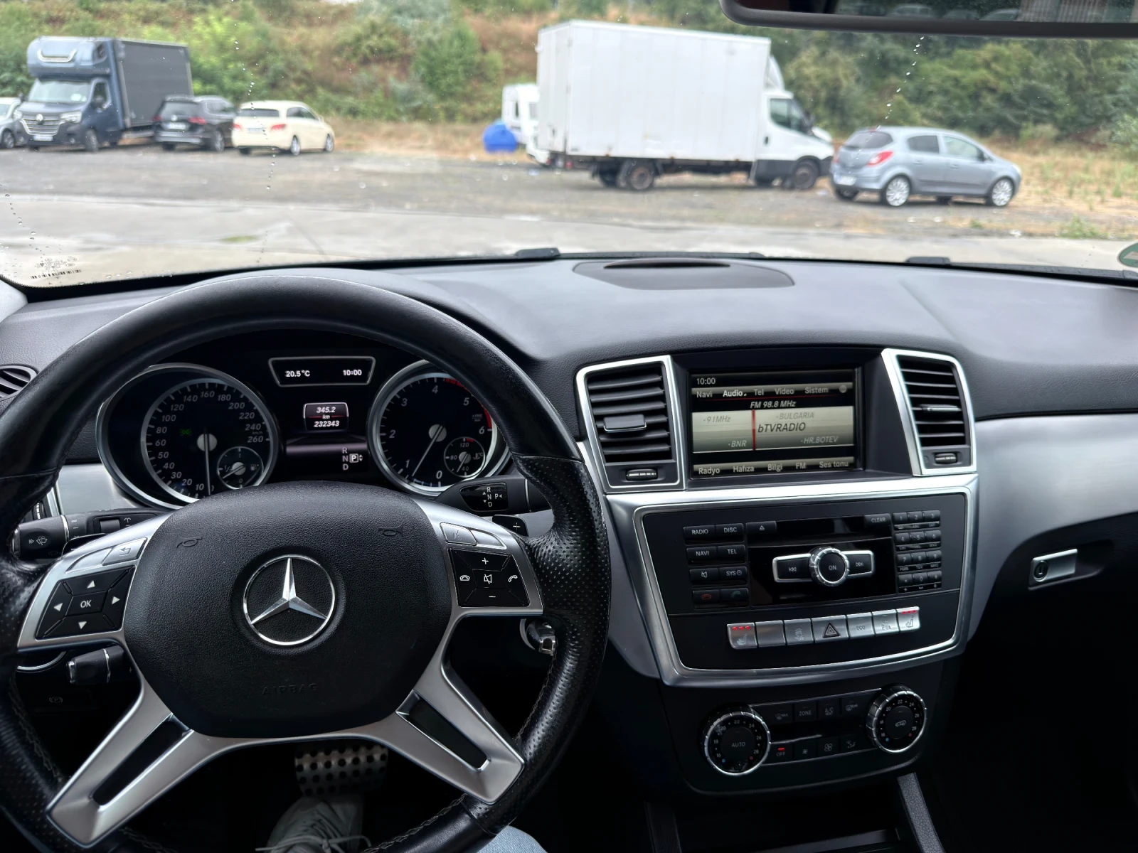 Mercedes-Benz ML 350 Сменени вериги , снимка 15 - Автомобили и джипове - 55936822