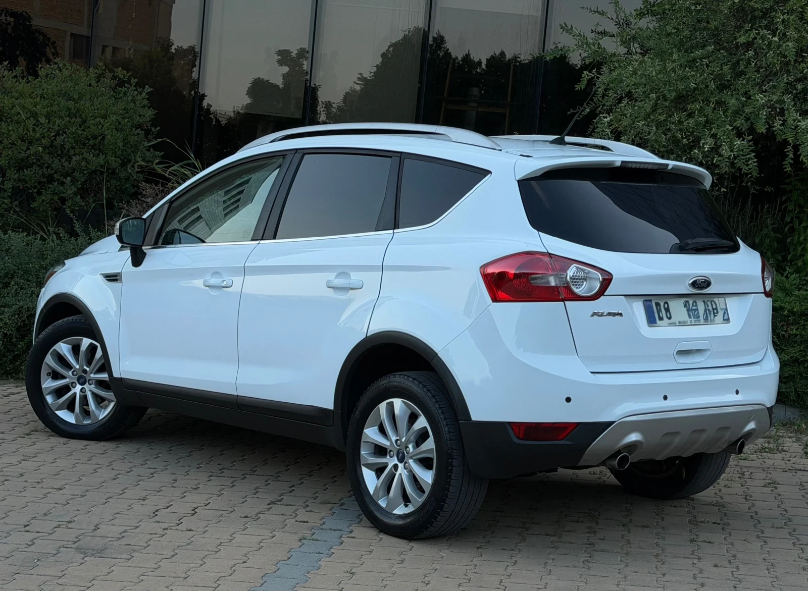 Ford Kuga 2.0CDTi/4x4/6sk, снимка 6 - Автомобили и джипове - 55944141