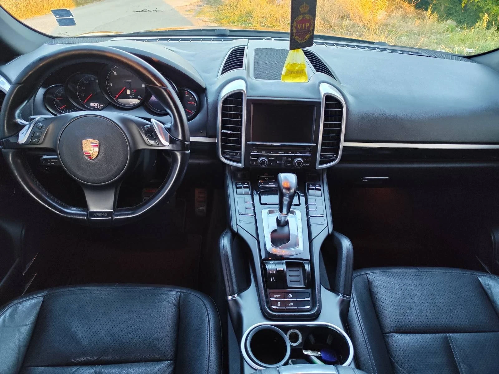 Porsche Cayenne, снимка 13 - Автомобили и джипове - 56143509