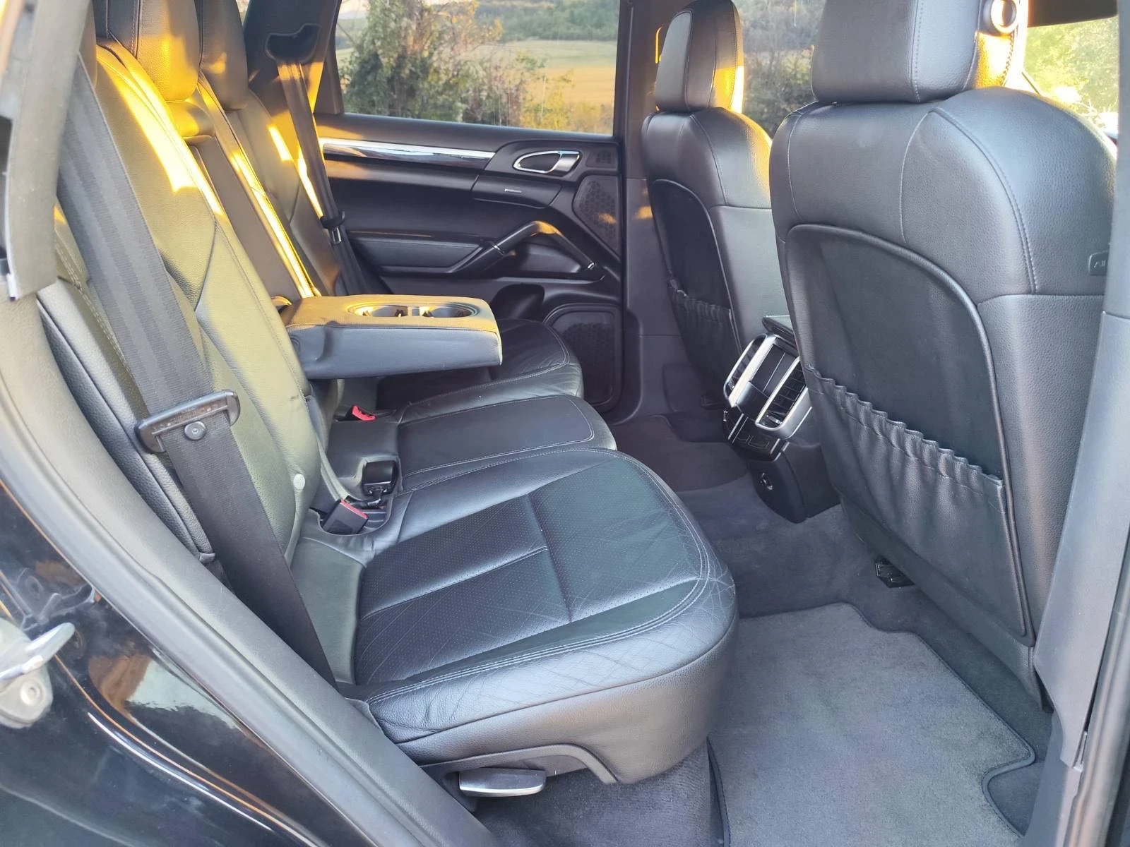 Porsche Cayenne, снимка 8 - Автомобили и джипове - 56143509