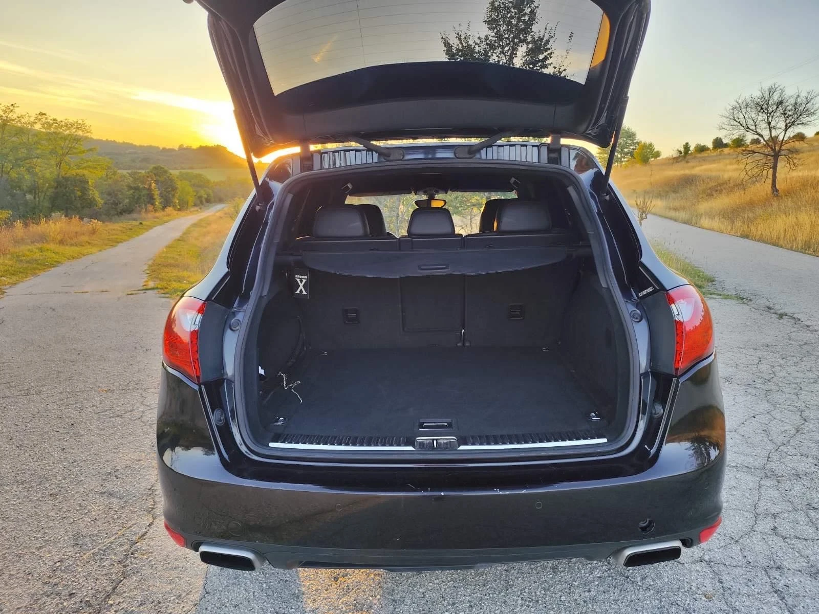Porsche Cayenne, снимка 15 - Автомобили и джипове - 56143509