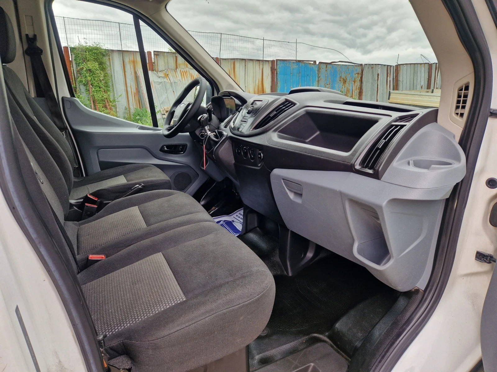 Ford Transit 2.2.TDCI-125KS, снимка 9 - Бусове и автобуси - 54593479