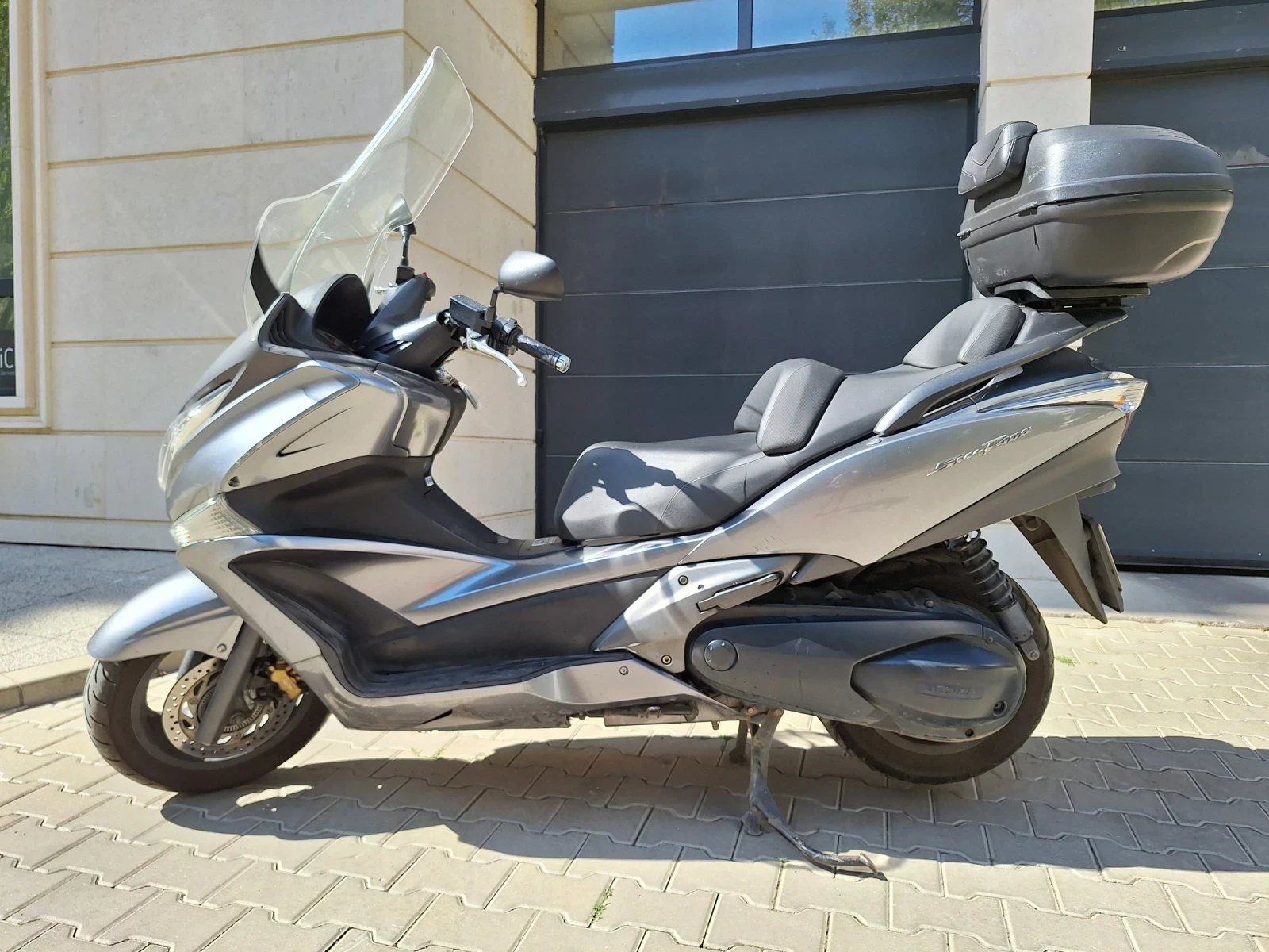 Honda Silver Wing  SW-T 600 - изображение 3