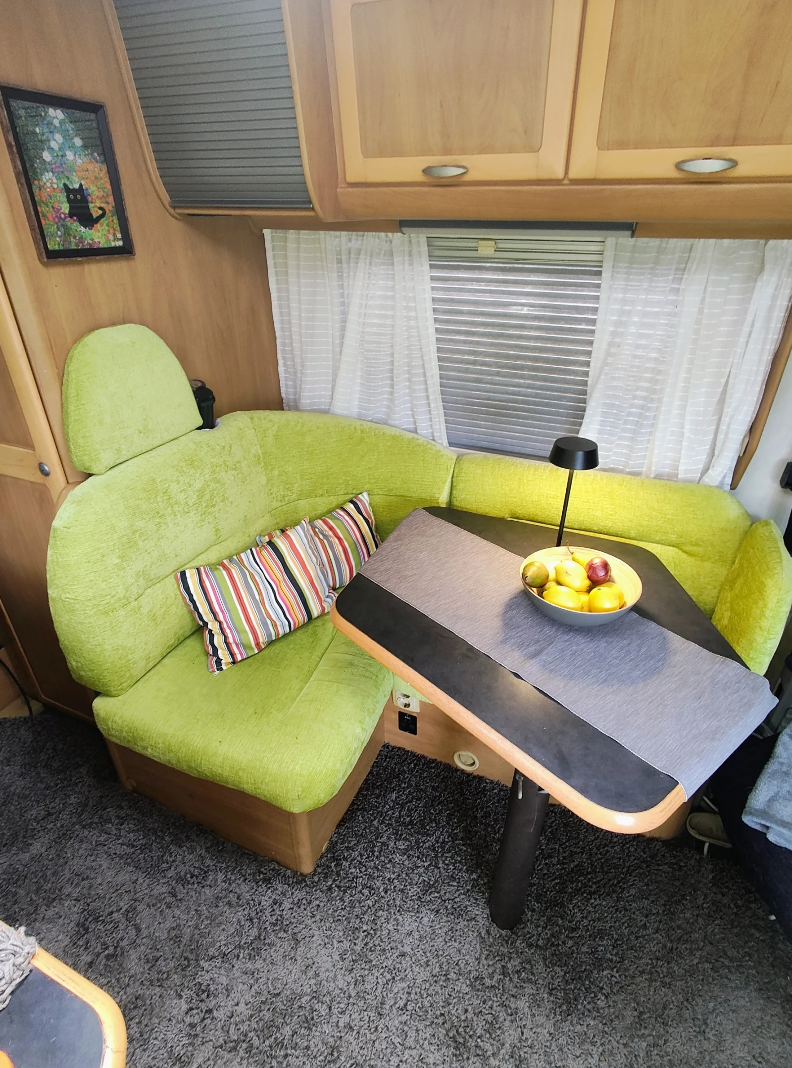 Кемпер HYMER / ERIBA B 524, снимка 3 - Каравани и кемпери - 54948140