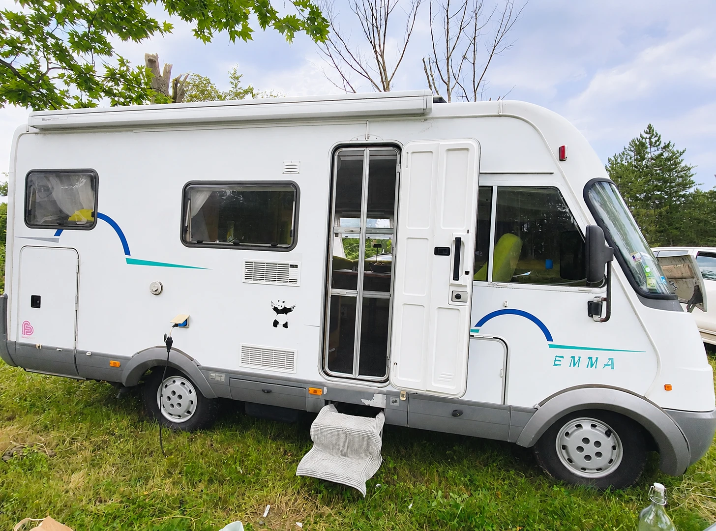 Кемпер HYMER / ERIBA B 524, снимка 2 - Каравани и кемпери - 54948140