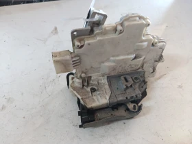 ����� �� �������� �� ����� (����� ����) 4G0839015 Audi A7