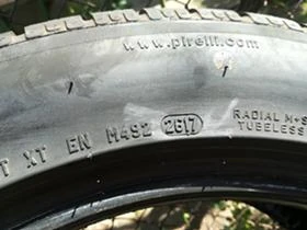 Гуми Зимни 225/55R17, снимка 8
