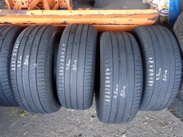 Гуми Летни 225/55R17, снимка 2 - Гуми и джанти - 12400505