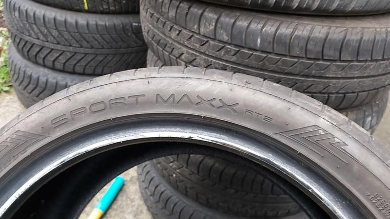 Гуми Летни 245/40R18, снимка 5 - Гуми и джанти - 27967826