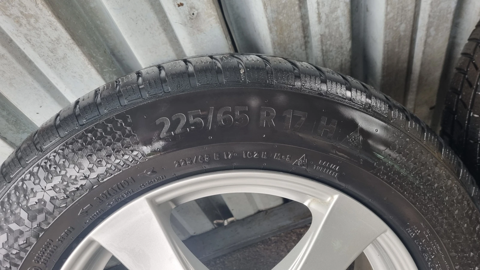    225/65R17  Honda Cr-v | Mobile.bg   3