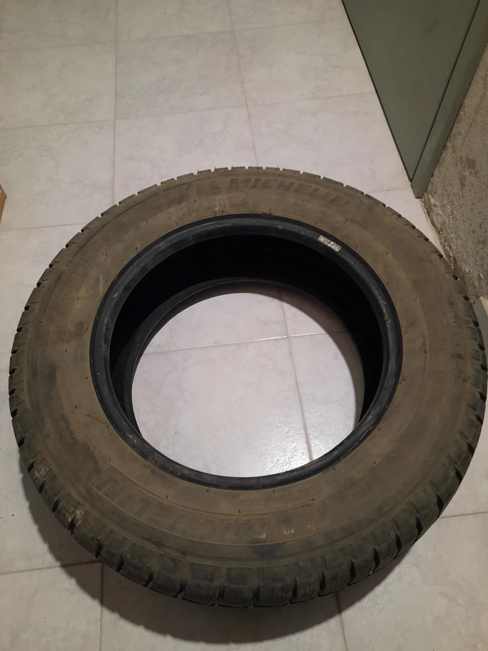 ���� 235/60R16 | Mobile.bg � ����������� 2