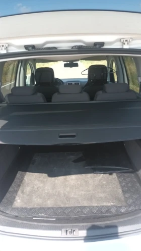 VW Touran 1.6, снимка 7