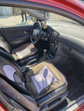 Volvo V40 Комби - 1100 € / 2151.41 лв. - 62701115 11