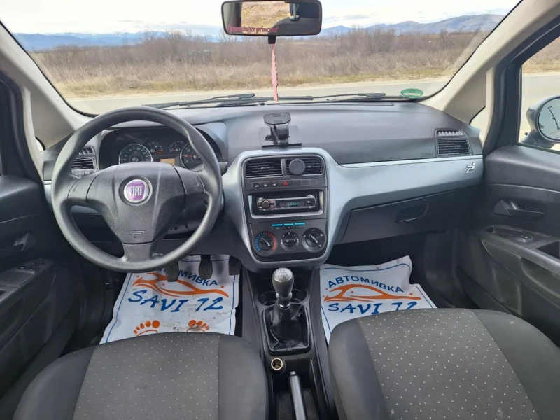 Fiat Punto 1, 4 i Klima, снимка 10 - Автомобили и джипове - 48764835